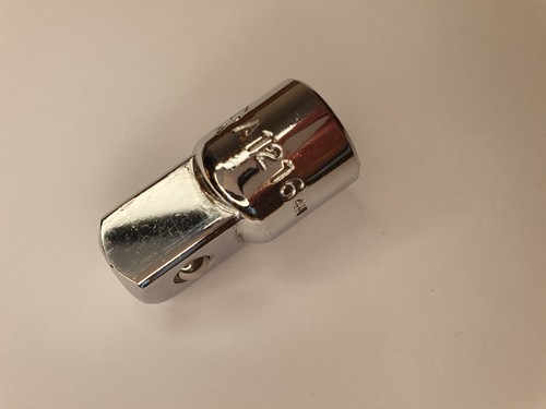 Mac Tools A1216 3/8" Female To 1/2" Male Socket Adapter - Picture 2 of 4