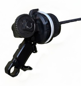 SmallRig Follow Focus Lens Zoom Control + Whip for DSLR Camera