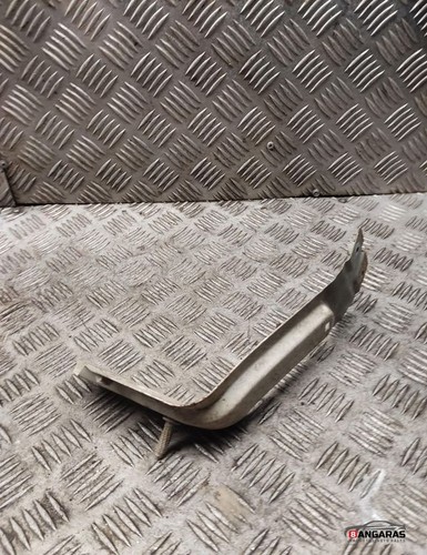 Volkswagen Caddy 2012 Halterung Kotflügel 1t0821135c GED97440