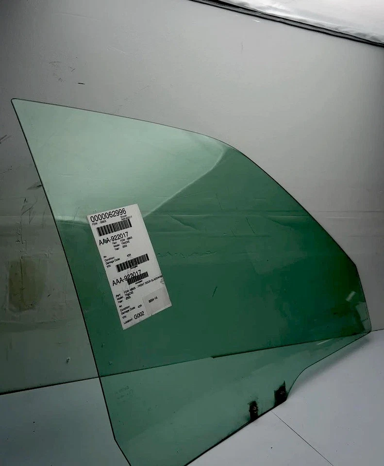 99 00 01 02 03 04 CHEVY GEO TRACKER Front Door Glass/window Chevrolet Right Foto 2 de 4