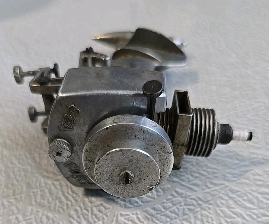 Allen Sea Fury Model Boat Motor NOT TESTED - Image 2 of 4