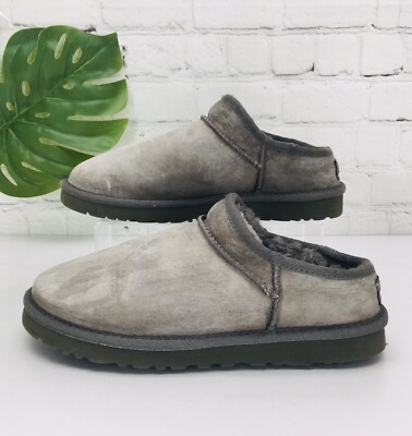 UGG Classic Sliipers Women's 7/38 Gray Suede Leather Fur Lined Slip on Moccasins