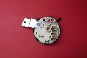 Waschmaschine HOOVER VHD862-80 DRUCKSCHALTER