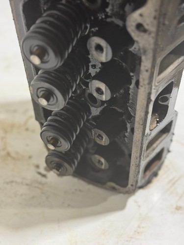1996 Ford F150 F250 F350 351W 5.8L ENGINE CYLINDER HEAD CAST IRON USED CORE - Picture 11 of 15