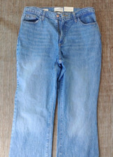 Universal Thread Women's High-Rise Vintage Bootcut Jeans Indigo 10 Actual 32x31