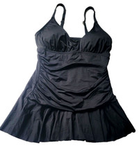 Women's Black Sonnet Shores Swimwear .size 16 .New Without Tag.