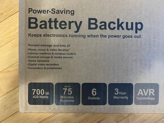 APC BATTERY BACK UP 700VA/420W, 6 OUTLETS, PRT # BR700G - BRAND NEW IN BOX - Image 2 of 4