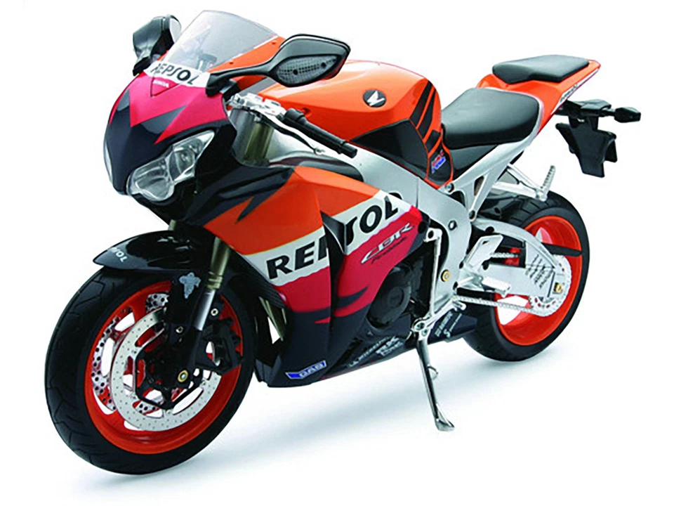 2009 Honda CBR1000RR Repsol 1/6 Diecast Motorcycle Model - New Ray - Image 2 of 4