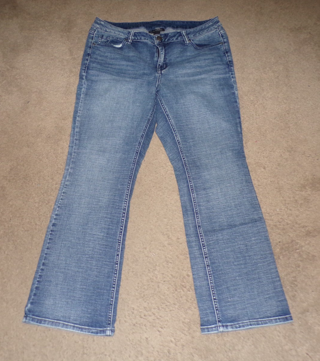 VENEZIA By Lane Bryant STRETCH BOOT CUT WOMENS JEANS SIZE 16 S NICE