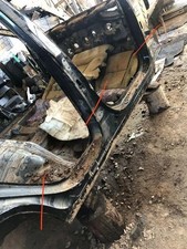 HYUNDAI TUCSON NX4E, NX4A Rechte metallische Seitenschweller 1.60 2023 32134850