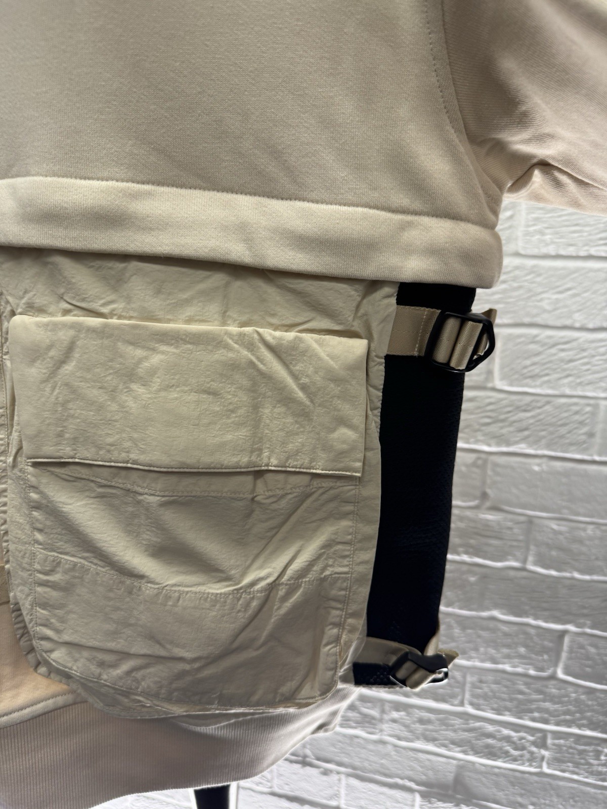 CP Company 048A Diagonal Raised Fleece crew sweatshirt  in ivory - Large. thumbnail 5