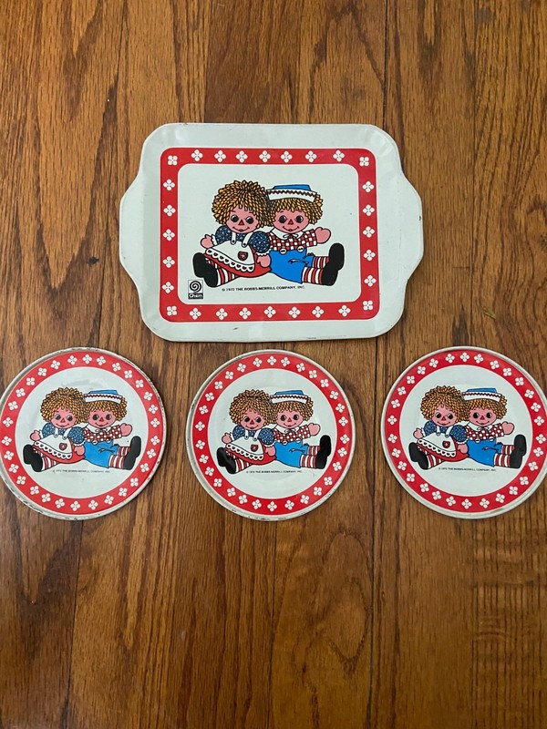VTG Raggety Ann/Andy 1972 Bobbs Merril Co Metal Tray Dishes