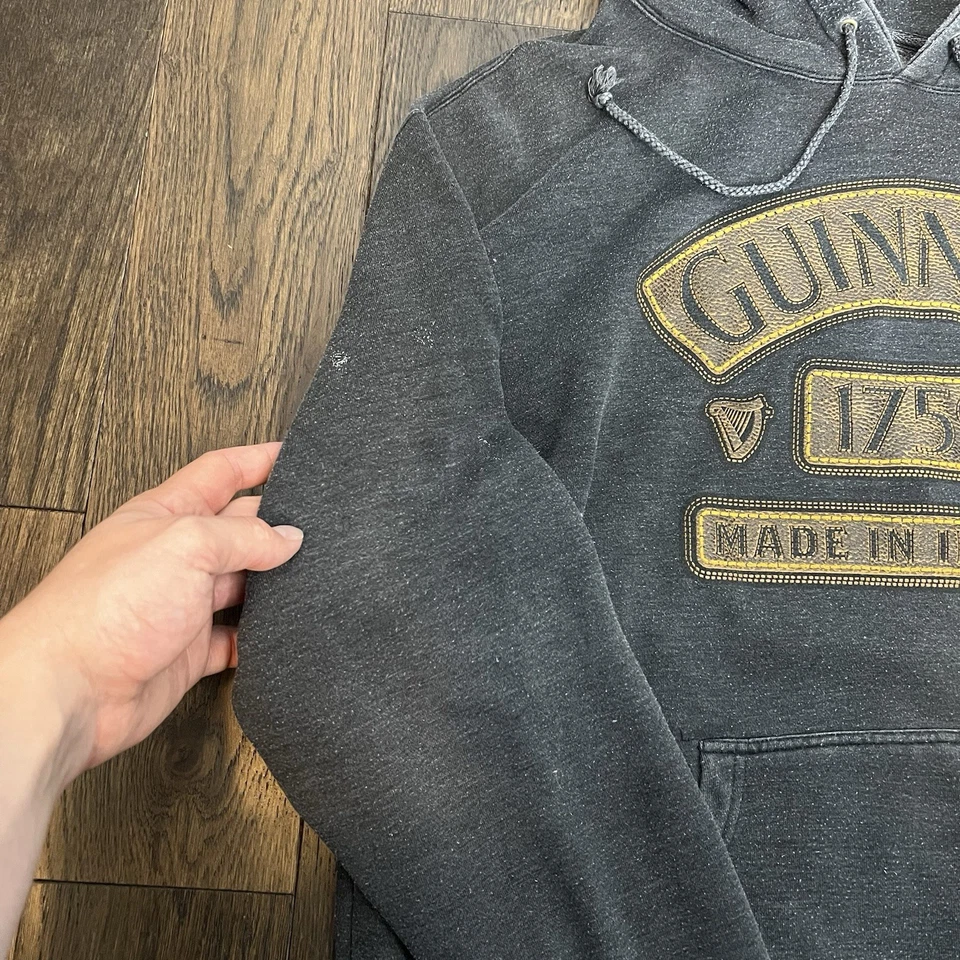 Sudadera con Capucha Guinness Negra De Colección Grande Irlanda Cerveza Alcohol Auténtico Defecto Guinness Foto 4 de 4
