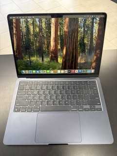 2022 Apple M2 MacBook Air 13" 16GB/256GB SSD