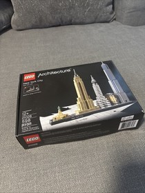 LEGO Architecture New York City, 21028, New In Sealed Box! 598 Pcs Complete Set