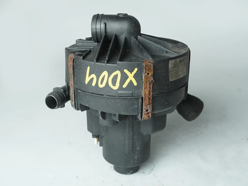 Bomba de smog de inyección de aire Mercedes Benz Clase E W212 E550 2010-2012 A0001405185 Foto 2 de 4