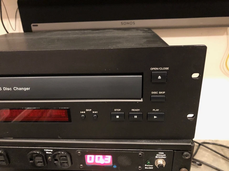 Tascam CD-355 Vintage 5 Disc Compact Disk Changer Professional Rack Mount - NICE - Image 3 of 4