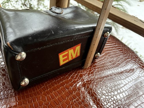 VTG Mutual Leather Doctors Bag Satchel Black Top Grain Cowhide Lock & Key Zipper - Picture 9 of 18