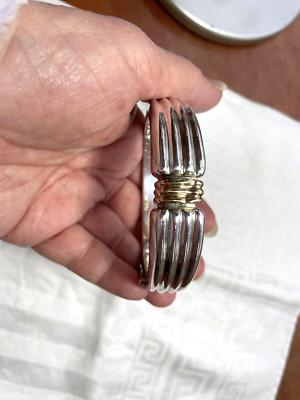 BAYANIHAN 925 STERLING SILBER UND 18K GOLD ARMBAND MIT SCHARNIER 42,6g.