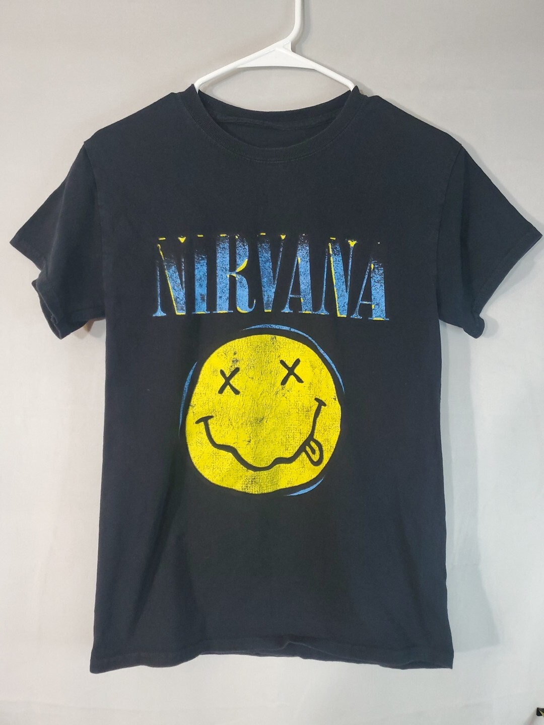 Nirvana T-Shirt Men's Size Small Short Sleeve