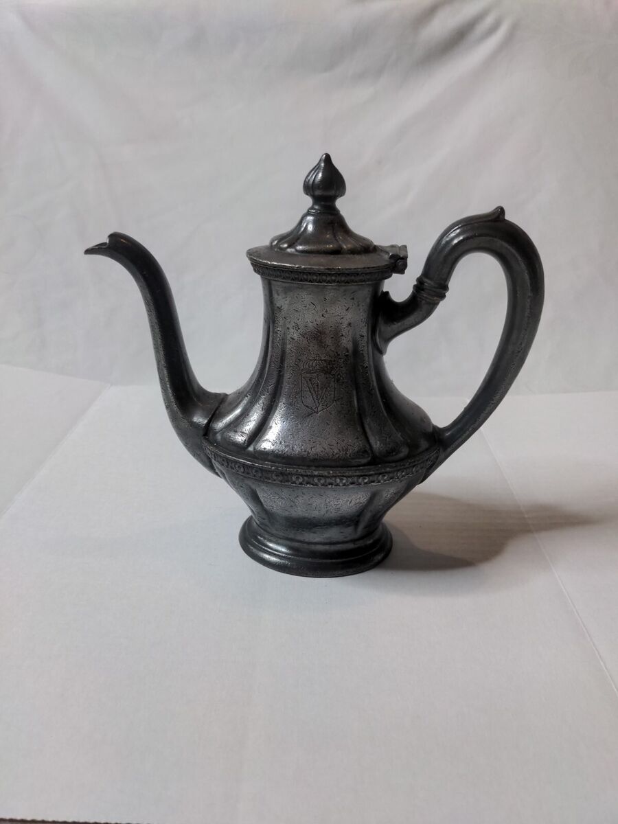 Vintage Teapot 0279 Silver Soldered, R. Wallace, 14 oz Vintage Teapot 0279 Silver Soldered, R. Wallace, 14 oz