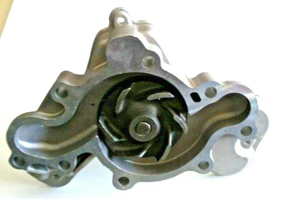 Bomba de agua del motor con junta BOSCH 97199 Foto 4 de 4