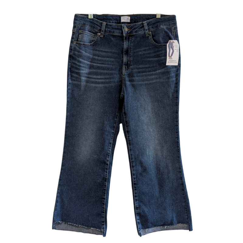 Time and Tru Womens High Rise Flared Crop Jeans Medium Wash 16R Cotton Blend New With Tags