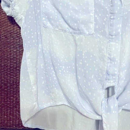 Camicia leggera Anthropologie in tessuto e pietra con bottoni e cravatta davanti S - Foto 5 di 10