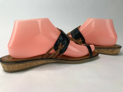 yuu womens sandals