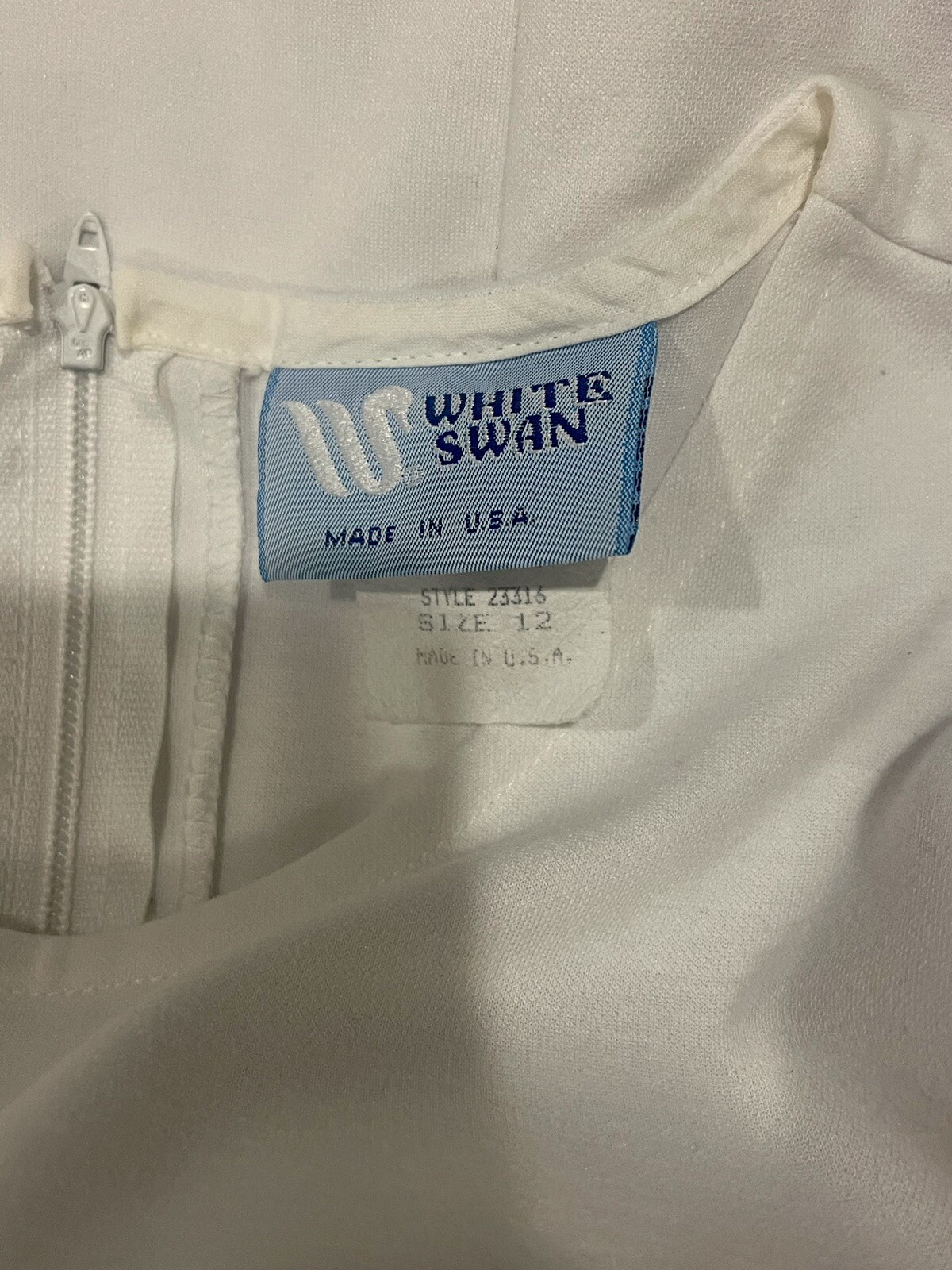 VTG White Swan Uniforms Nurse Medical Dress 70s Horro… Gem