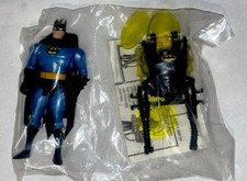 KENNER Vintage 1995 Batman Mail Away Animated Series Battle Helmet Action Figure