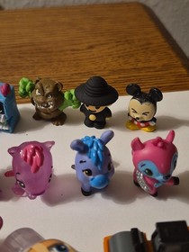 Hatchimals and More  19pcs Collectible Figures-Colorful RANDOM 