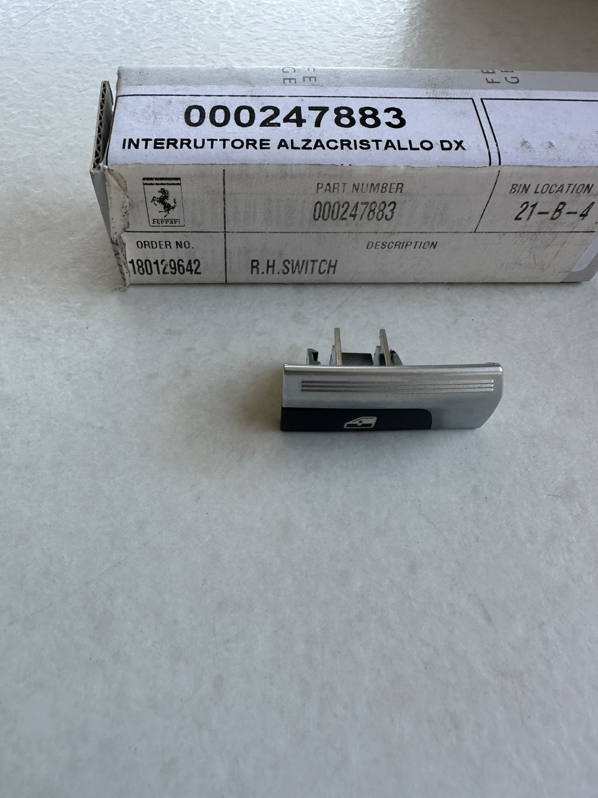 For Ferrari 458 Italia Spider 488 FF Right Power Window Switch Button 247883