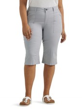 Lee Women's Plus Size Relaxed Fit Pants Utility Skimmer Capri Bottoms