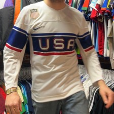 Team USA 2022 Olympics Nike Hockey Jersey  Sz Small  Beijing Games Official