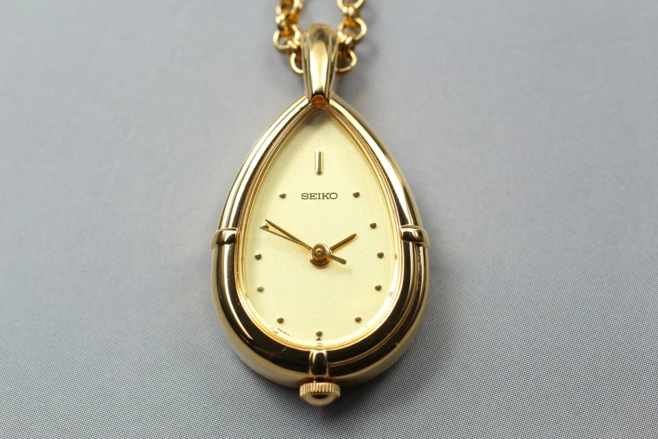 [未使用] 精工 1F21-5A10 黄金项链女式吊坠手表 日本制造 — 第 3/4 张图片