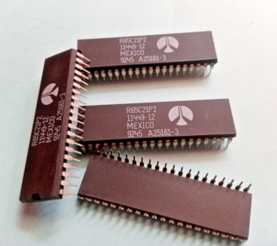 25PCS LOT- Rockwell R65C21P2 PERIPHERAL INTERFACE, 40 Pin Integrated Circuits IC