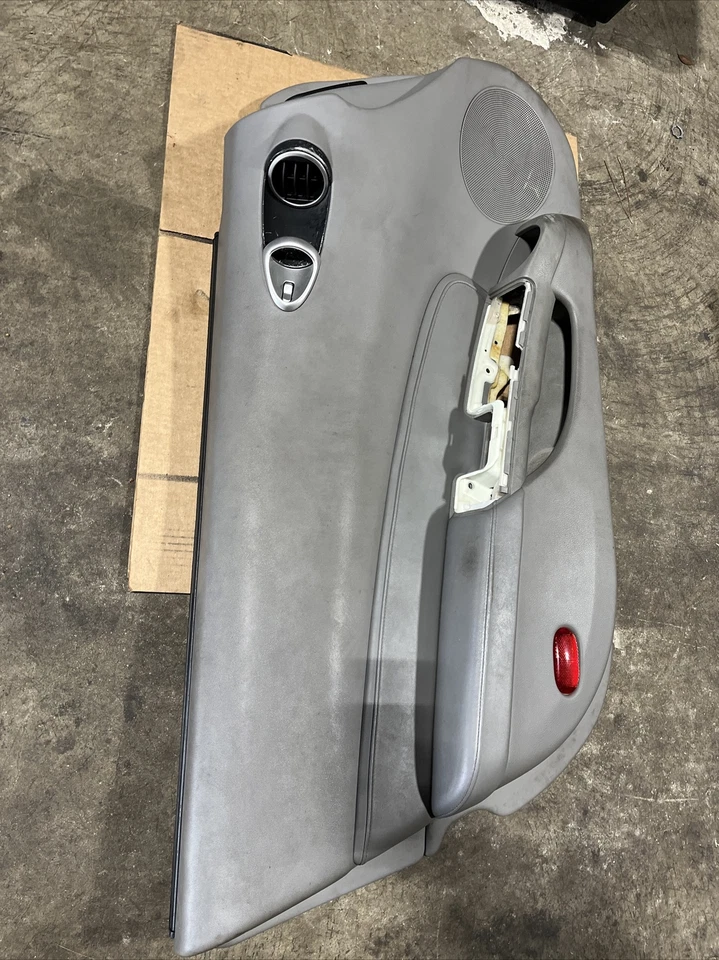 Nissan 350z 2006 08 OEM conductor puerta lateral izquierda panel de tarjeta gris Foto 2 de 4