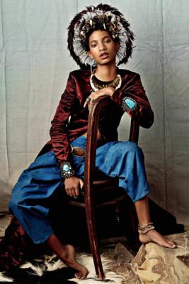 Willow Smith Celebrity American Musician Cinema Actor Wall Art - POSTER 20''x30''