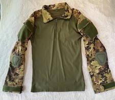 Military Men's Tactical Shirt Size Small Combat Uniform Camo Hunter Fitted