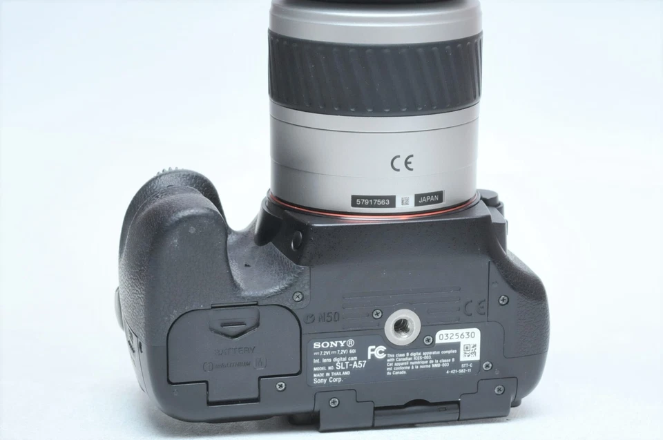 Sony Alpha SLT-A57 APS-C HD espejo translúcido DSLR con lente AF Minolta 28-80 mm Foto 4 de 4