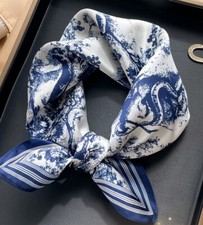 Pure 12 Momme Silk Wrap Scarf Bandanna Print Square Shawl 20    new EDSAW