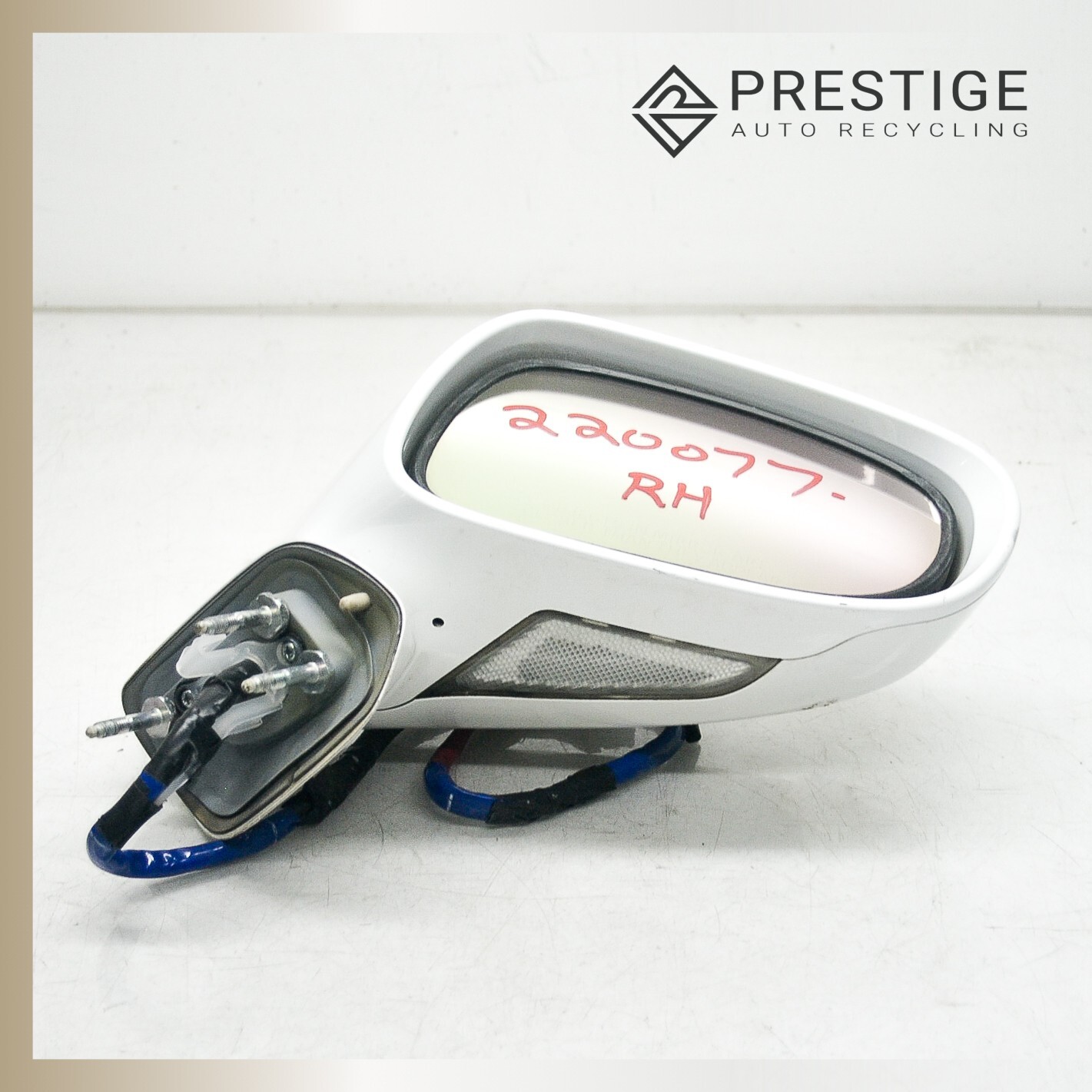 2009 Lexus LS460 Right Side Door Mirror OEM White 87910-50550-A2