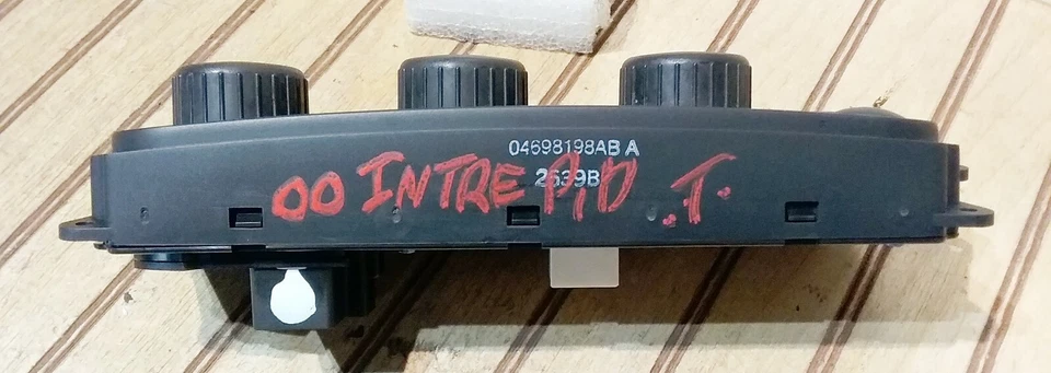 CHRYSLER CONCORDE/INTREPID AIRE ACONDICIONADO CONTROL DE CLIMA FABRICANTE ORIGINAL 1999-2004 Foto 3 de 4