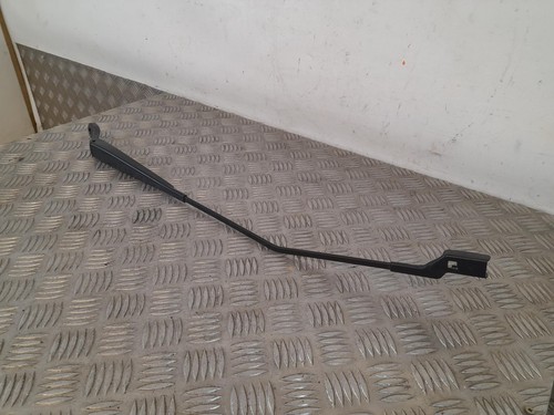 PEUGEOT 208 Mk1 2012-2020 Left Passenger Front Wiper Arm 9673916880 - Picture 2 of 17