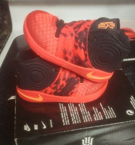 kyrie 2 size 4