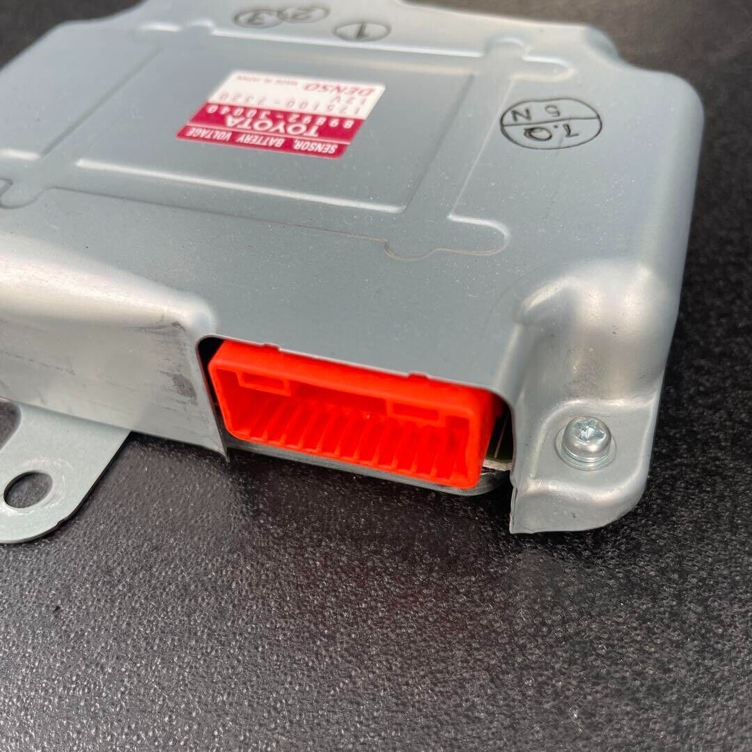 Genuine Lexus Toyota Sensor Battery Voltage Sensor 89892 Genuine Lexus Toyota Sensor Battery Voltage Sensor 89892