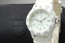 [Near MINT] LUMINOX D300-1GBg White Mens Quar...