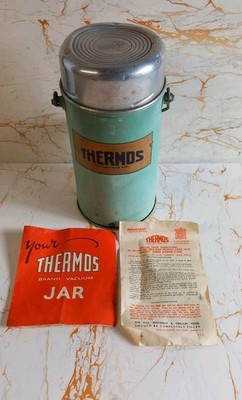 Vintage Salbeigrün Thermoskanne Suppe/Tee/Kaffeeflasche fasst 2 Pints Sehr guter Zustand um 1940