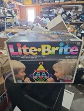 LITE-BRITE Vintage 1986 Milton Bradley In Org. Box Pegs
